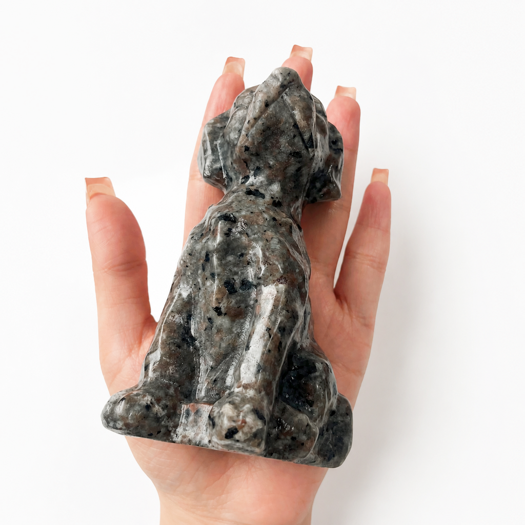 4.3inch hand carved UV-reactive yooperlite dog crystal carving-C019