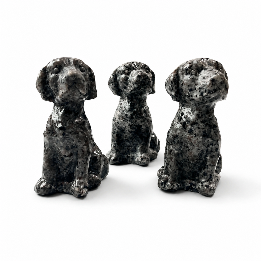 4.3inch hand carved UV-reactive yooperlite dog crystal carving-C019
