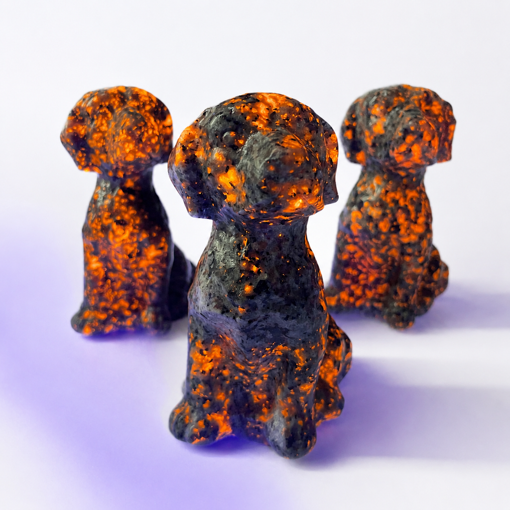 4.3inch hand carved UV-reactive yooperlite dog crystal carving-C019