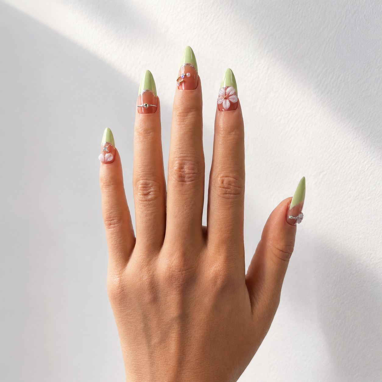 Handmade nude green french press on nails 3D flower floral nail set medium almond-Daisy Glow A082