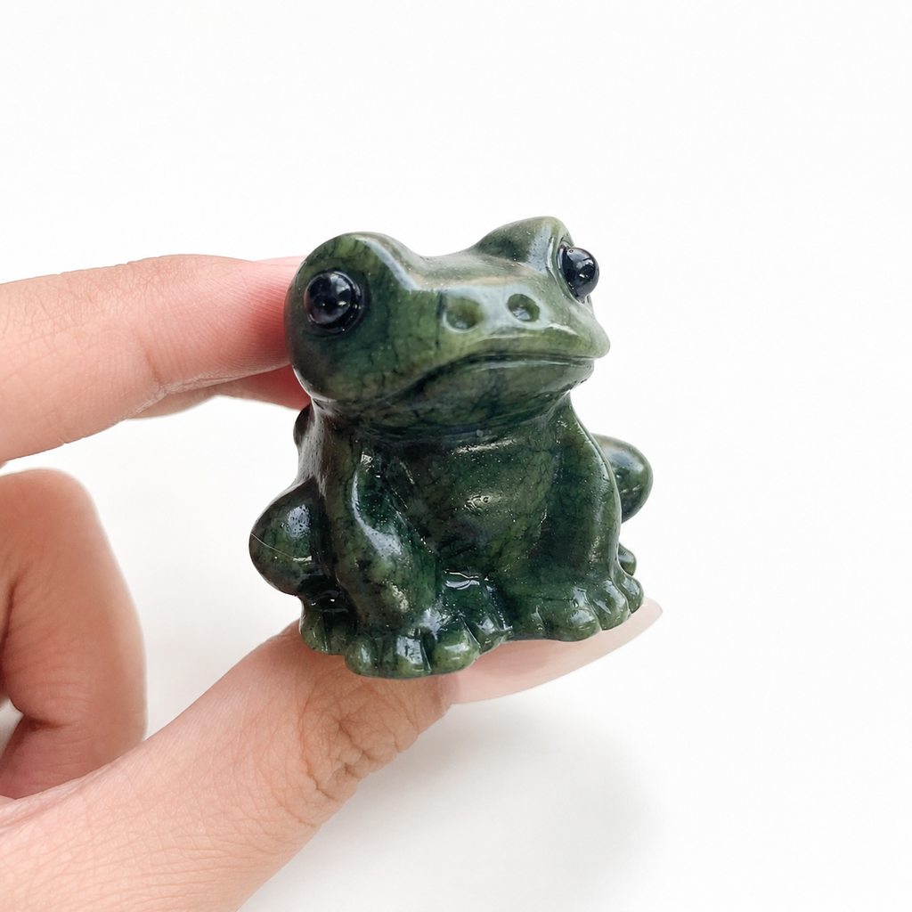 1PC natural green jade toad crystal carving-C032
