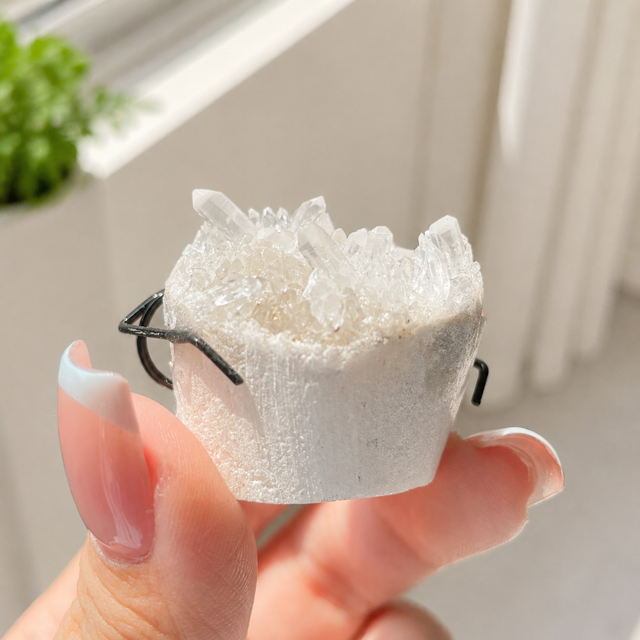 Natural crystal cluster hedgehog clear quartz hedgehog-C006