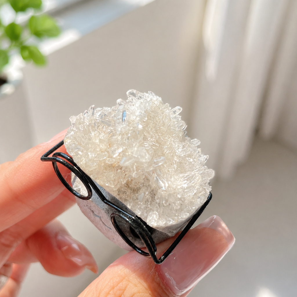 Natural crystal cluster hedgehog clear quartz hedgehog-C006