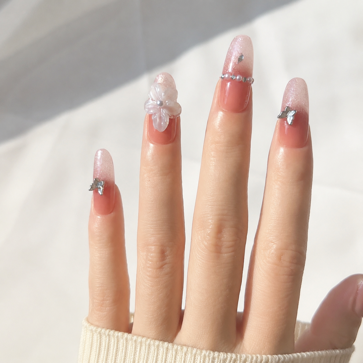 Handmade elegant pink cat eye nude 3D flower & butterfly nails ombre glossy rhinestone nail set medium oval nails-Rosemilk A027