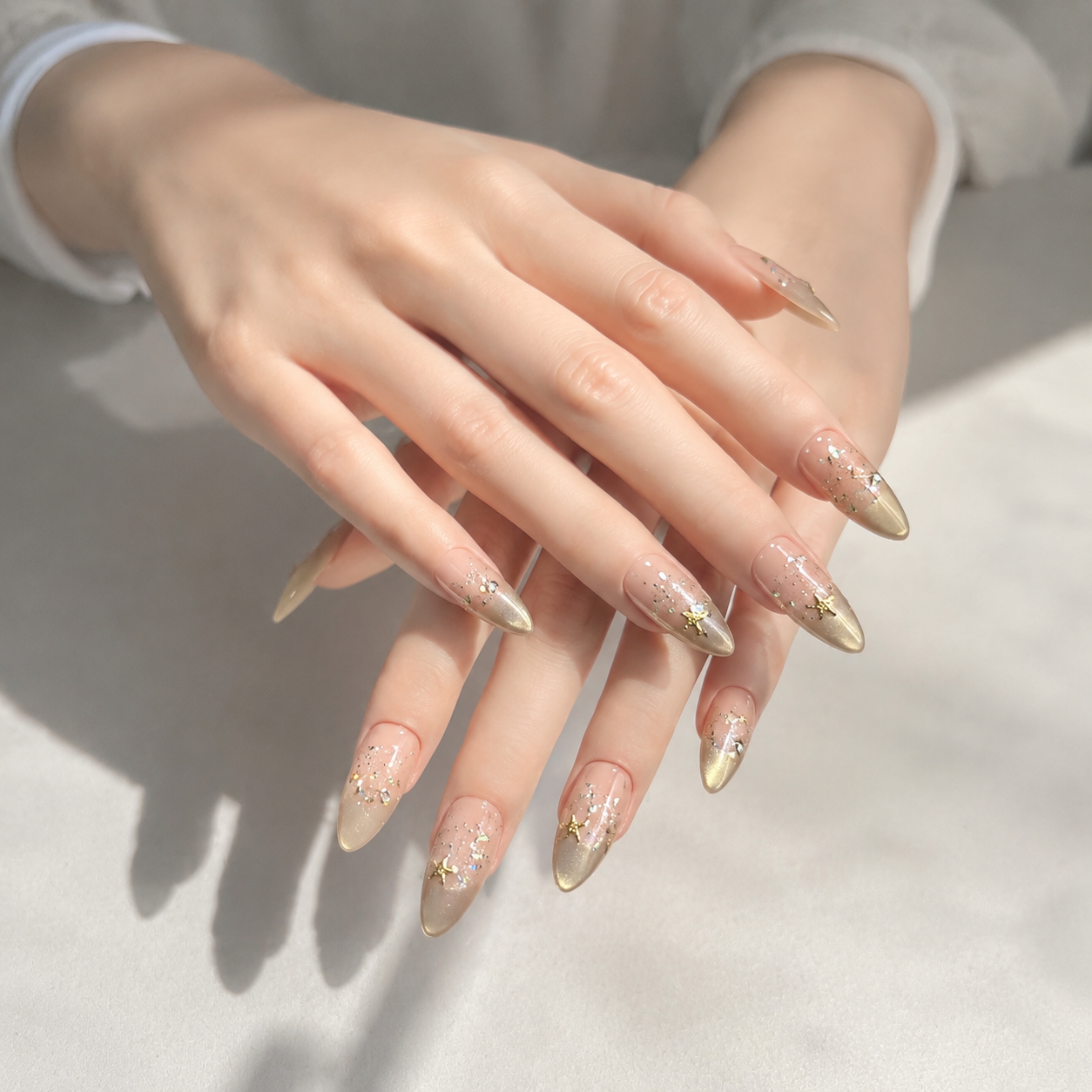 Handmade medium almond pearl starfish ombre cat eye with french nude gold glitter beach inspired elegant summer false nails-Golden Tide A038