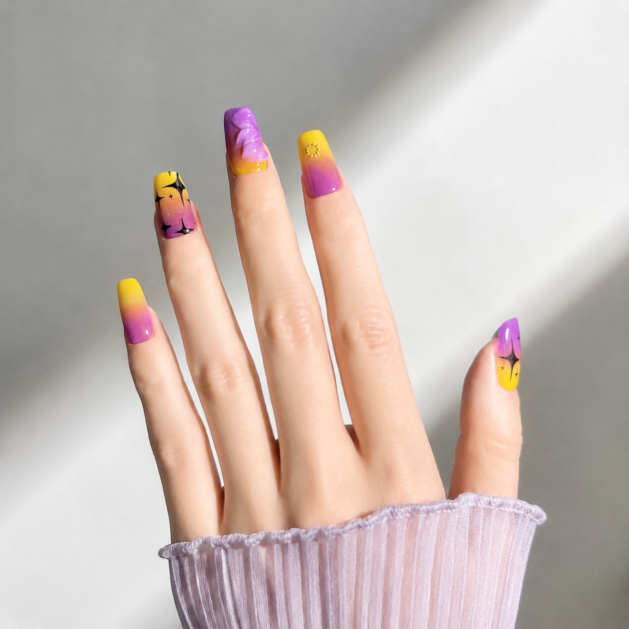 Handmade short coffin celestial starburst press on nails yellow purple ombre short coffin nails 3D floral accent handmade fake nails-Neon Star A049