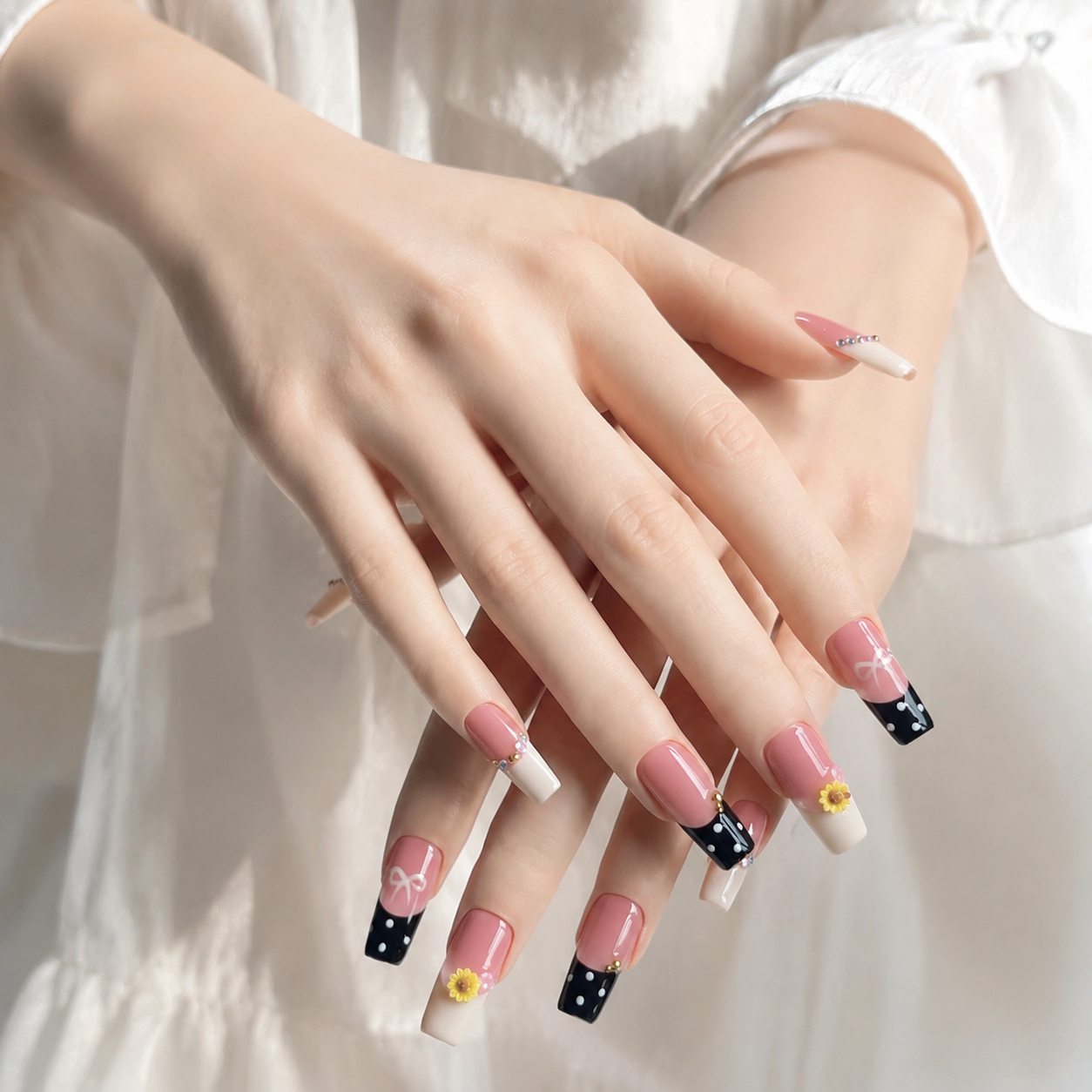 Handmade black pink french press on nails medium coffin 3D daisy flower bow polka dot-Pink Noir A061