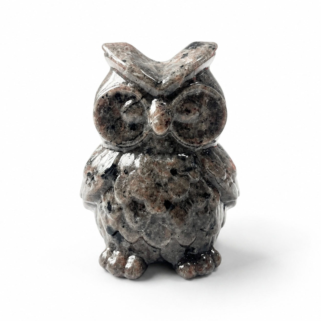 3inch hand carved UV-reactive yooperlite owl crystal carving-C020