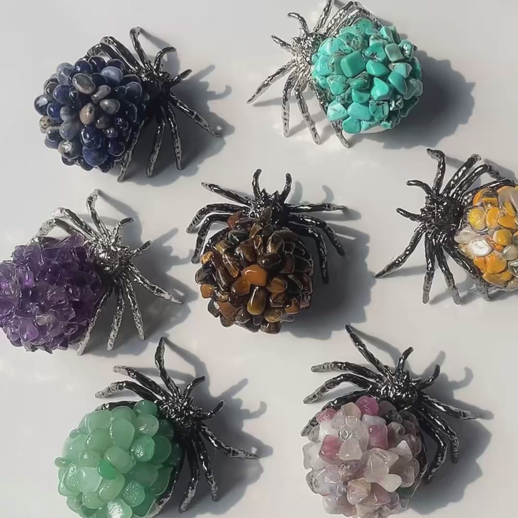Multi-material natural crystal chips spider set-C010