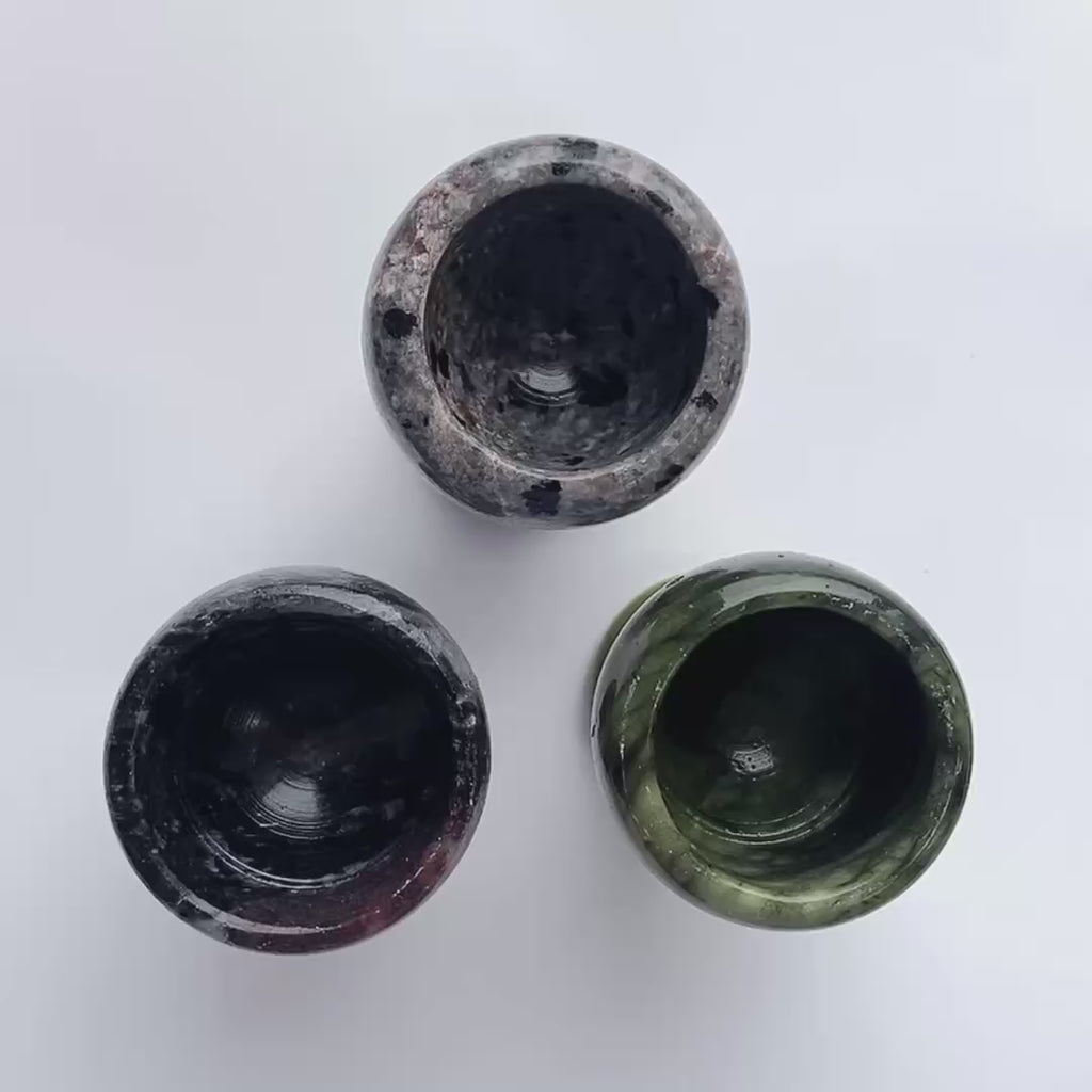 Multi-material handmade goblet crystal carving-C053