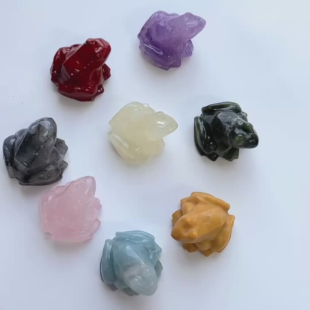 Multi-material handmade frog crystal carving-C044